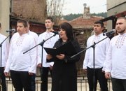 ЕТРОПОЛЦИ СЕ ПОКЛОНИХА ПРЕД ГЕРОИЧНАТА СМЪРТ НА АПОСТОЛА