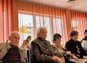 Деца от Детска градина “Звънче“ поднесоха празнична програма в Дома за възрастни хора “Д-р Адриян Атанасов“ 