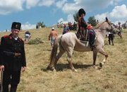 Трима етрополци взеха участие във възстановката на боевете на връх Шипка