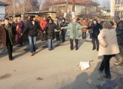 За поредна година обичаят „топене на пръстени” събра десетки ботевградчани