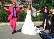 Чалгаджийките тръгнаха само по сутиени
