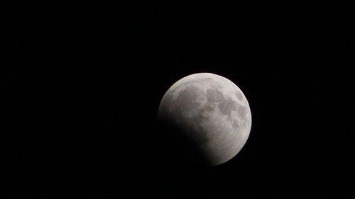 Учени: До 2030 г. на Луната ще бъде изграден град