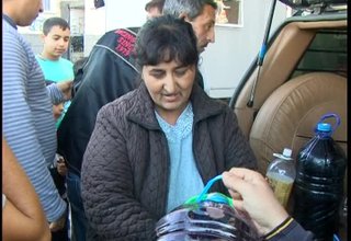 Тази вечер ромите посрещат нова година Скрийншот