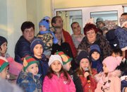 В ДЕТСКА ГРАДИНА „ЕДЕЛВАЙС“ БЯХА ЗАПАЛЕНИ КОЛЕДНИТЕ СВЕТЛИНИ