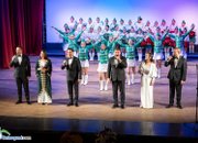 Две почетни отличия бяха връчени преди началото на концерт-спектакъла “Памет и бъдеще – 90 год. с името на Ботев и 140 год. читалище“