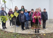 Панихиди и цветя пред паметниците на загиналите за Освобождението на Етрополе руски воини