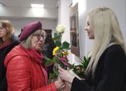 Младата художничка Снежина Димитрова представя 21 свои творби в първата си самостоятелна изложба в Ботевград