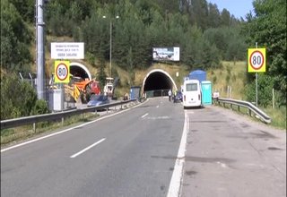 Работник пострада при ремонт на тунел "Витиня" Скрийншот