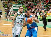 След изстрадана победа Балкан поведе  с 2-1 срещу Левски Лукойл