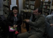 Нощ в библиотеката