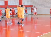 ВОЛЕЙБОЛ: ЮНОШИТЕ НА ВК „ЕТРОПОЛЕ” ОТВЯХА ПЛЯВАТА НА ПИРДОПЧАНИ