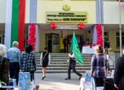 Среща на поколенията събра бивши и настоящи гимназисти