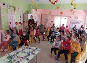 „Аз съм малък пешеходец“ – обучение по безопасност на движението се проведе с деца от Етрополе