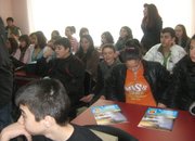 Учебен център “Даникар” се включи в инициативата “Да запазим децата на пътя”