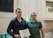 Кметът Иван Гавалюгов връчи наградите “Отличен зрелостник на община Ботевград“ за 2025 год. 