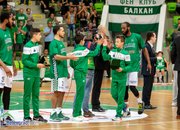 След изстрадана победа Балкан поведе  с 2-1 срещу Левски Лукойл