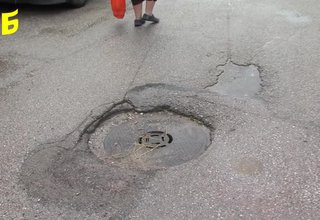 Жители на Врачеш се оплакват с проблем с канализацията Скрийншот