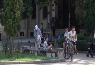 И тази година община Ботевград организира специална програма за децата, които остават през лятото в града Скрийншот