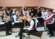 Ученици и студенти създадоха празнично настроение в Дом за възрастни хора „Д-р Адриян Атанасов”
