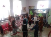 Детска празнична програма за Осми март