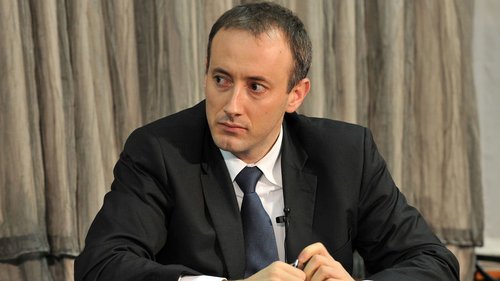 Министърът на образованието е поканен на срещата между учебните заведения и работодателите в Ботевград