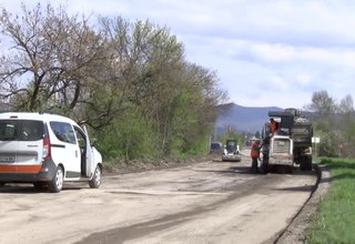 Ремонтът на пътя за Врачеш започна Скрийншот