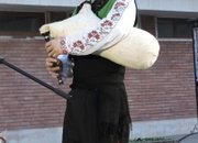 ЗА ПЪРВИ ПЪТ В ЕТРОПОЛЕ СИЯЕ КОЛЕДНО ГРАДЧЕ