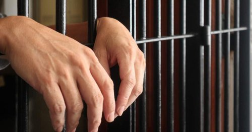 Арестуваха 20-годишен, задигнал чрез взлом 17 мобилни телефона