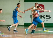 Кадетите с победа и загуба