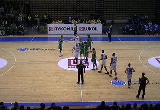 В събота баскетболистите на Балкан победиха като гости Левски Лукойл със 76-73 Скрийншот