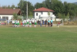 От този сезон Скравена има и втори футболен отбор, който играе в Западната областна подгрупа Скрийншот