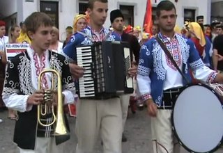 Танцьорите от читалището в Литакаво се завърнаха от фестивал в Босна и Херцеговина Скрийншот