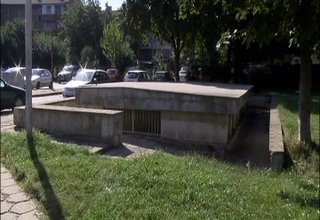 Поставят две тоалетни на възлови места в Ботевград Скрийншот