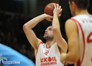 Лукойл Академик надви Левски в интересно дерби в Правец