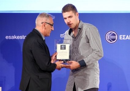 Поредно признание за Александър Везенков