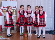 Януарските традиционни празници и именни дни празнуваха днес в ДГ „Славейче“