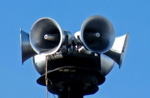 Сирени и 2 минути мълчание на 2 юни в чест на Христо Ботев