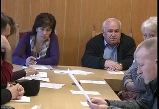Днес общинските съветници заседаваха извънредно Скрийншот