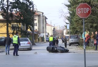 Моторист пострада при катастрофа на булевард Цар Освободител Скрийншот