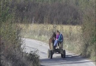 Нарушители блъснаха полицейска кола при гонка между Литаково и Радотина Скрийншот