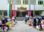 Среща на поколенията събра бивши и настоящи гимназисти