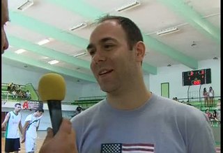 Йордан Бозов ще продължи да играе в Балкан Скрийншот