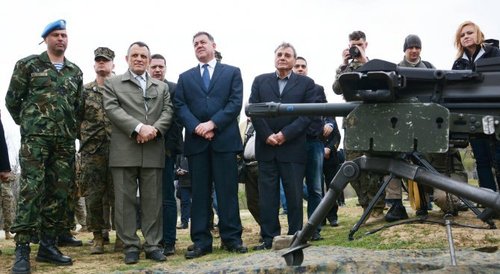 Ненчев гарантира: Няма проблем България сама да охранява въздушното си пространство