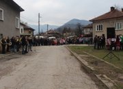 ЕТРОПОЛЦИ СЕ ПОКЛОНИХА ПРЕД ГЕРОИЧНАТА СМЪРТ НА АПОСТОЛА