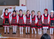 Януарските традиционни празници и именни дни празнуваха днес в ДГ „Славейче“