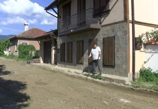 Неволите на жителите на Литаково не спират Скрийншот