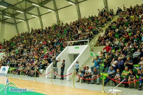 Днес от 19.00 ч. в Арена Ботевград е третият мач