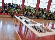  Най- големият открит урок по шахмат в България