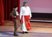 Две почетни отличия бяха връчени преди началото на концерт-спектакъла “Памет и бъдеще – 90 год. с името на Ботев и 140 год. читалище“