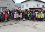 ЕТРОПОЛЦИ СЕ ПОКЛОНИХА ПРЕД ГЕРОИЧНАТА СМЪРТ НА АПОСТОЛА